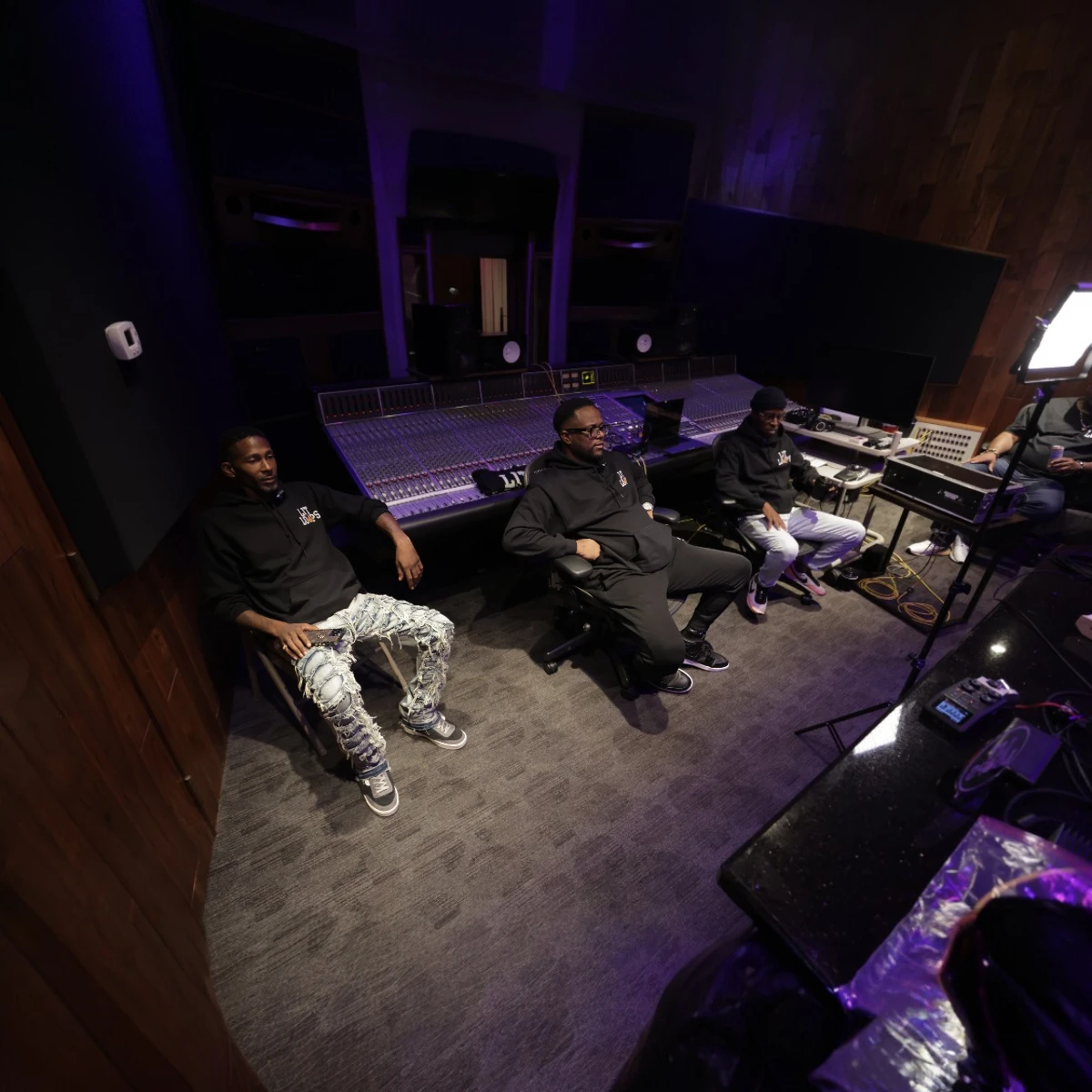 Lit Loops gallery 29